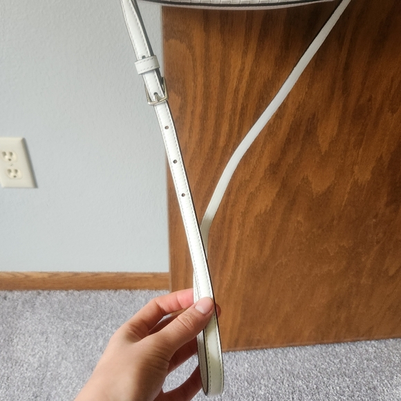 Coach Handbag/Crossbody - Picture 3 of 15